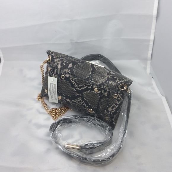 Purse/Fanny Pack - Picture 7 of 12